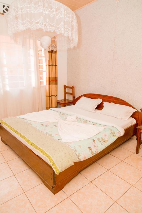 Auberge La Caverne Kigali Zewnętrze zdjęcie