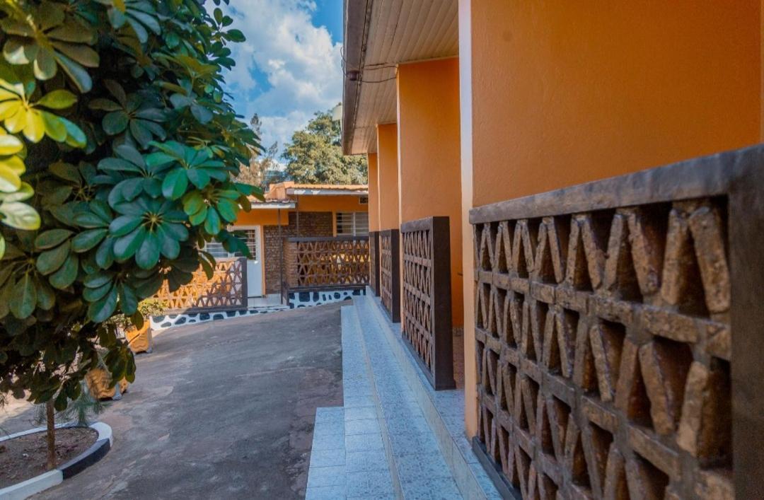 Auberge La Caverne Kigali Zewnętrze zdjęcie