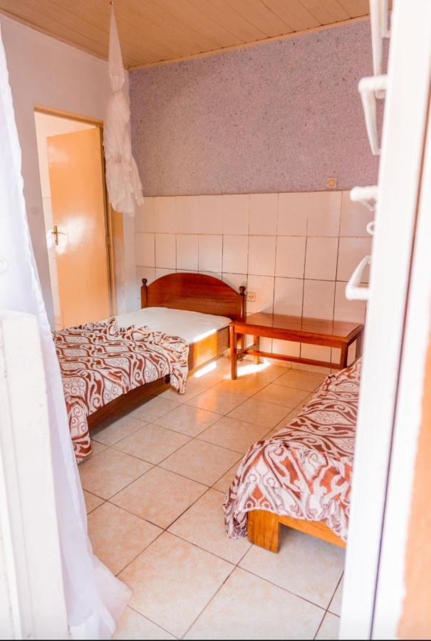 Auberge La Caverne Kigali Zewnętrze zdjęcie